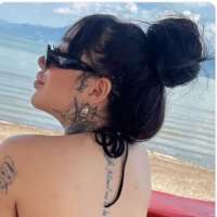 Esmer Mersin bayan Amira