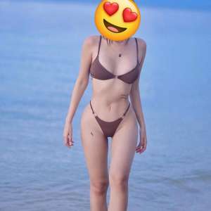 Eve Otele gelen Arap kız Derya