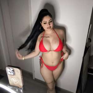 Kendi yeri olan Mersin escort Damla
