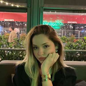 SINIRSIZ escort ASEL
